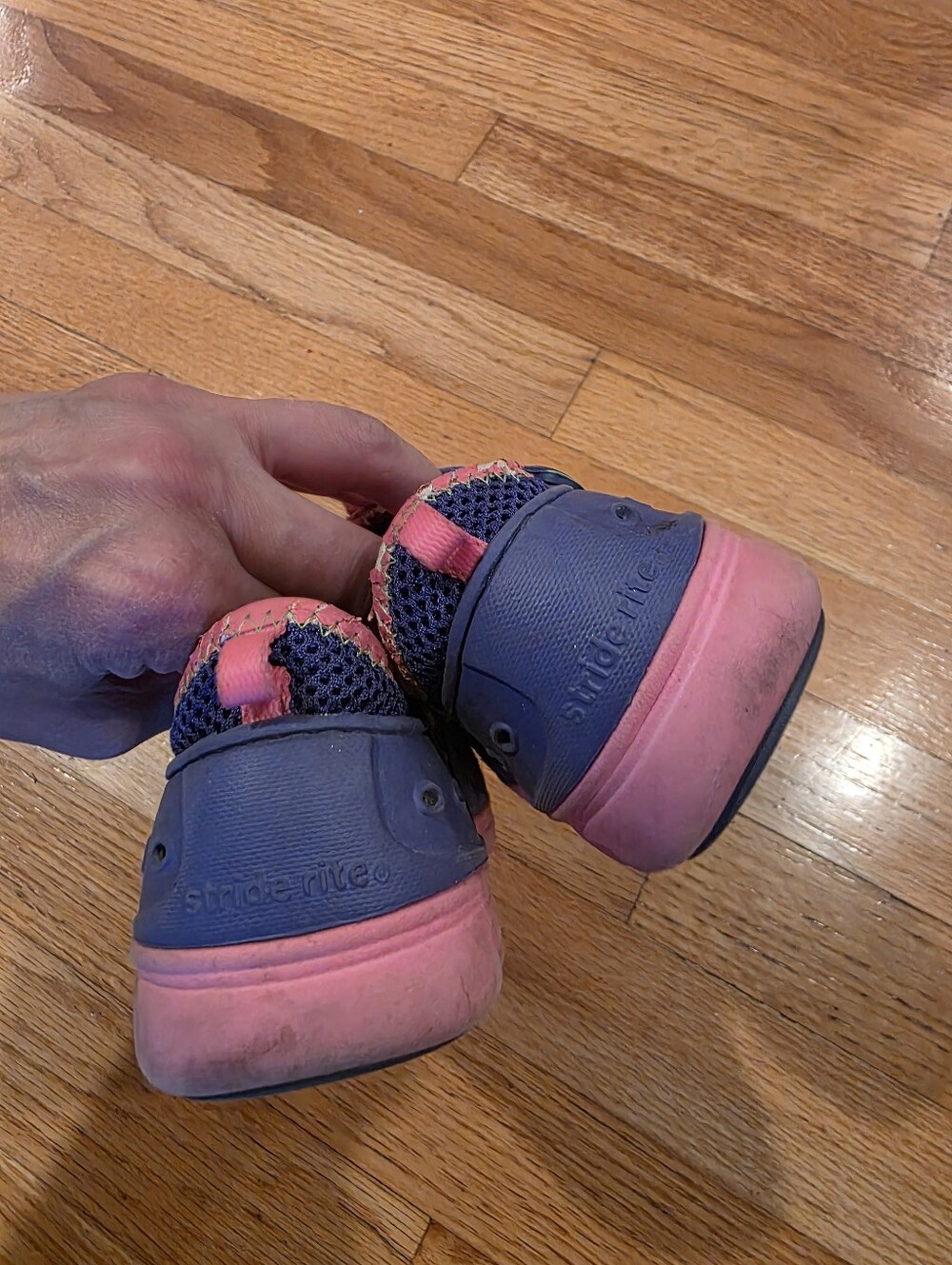 Stride Rite Sneakers - Picture 3 of 6